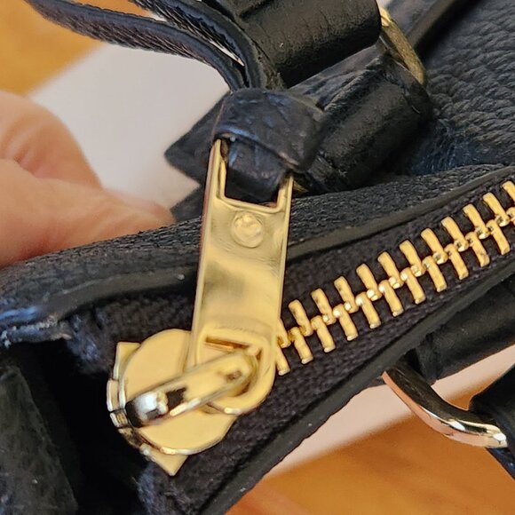 Like New Kate Spade NY Jackson Street Hayley Leather Crossbody Bag - Picture 9 of 15